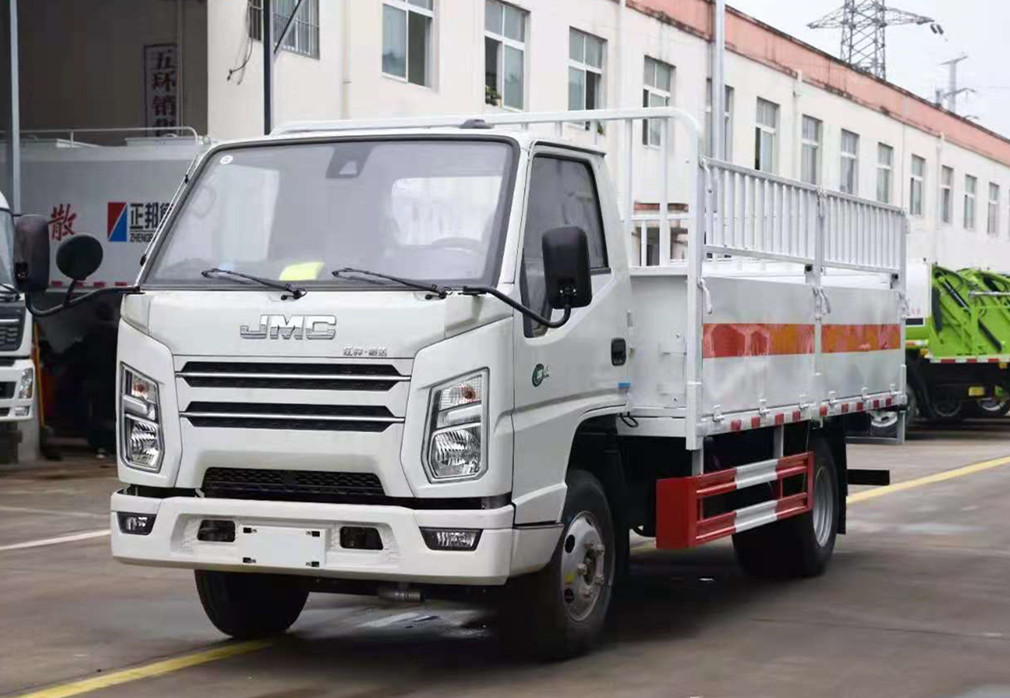 江鈴順達4.2米氣瓶運輸車 {$title}